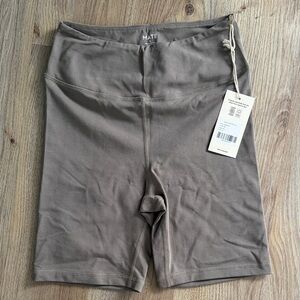 MATE the Label Organic Stretch Bike Shorts in Pebble